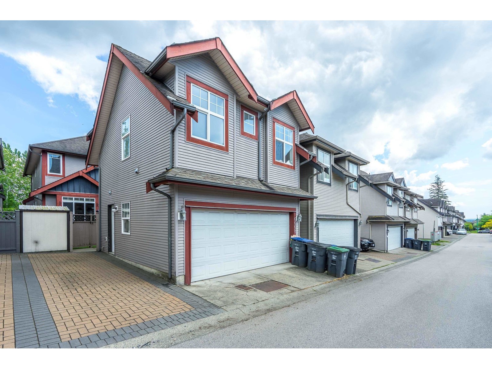 6668 195 STREET, Surrey real estate listing R3006218
