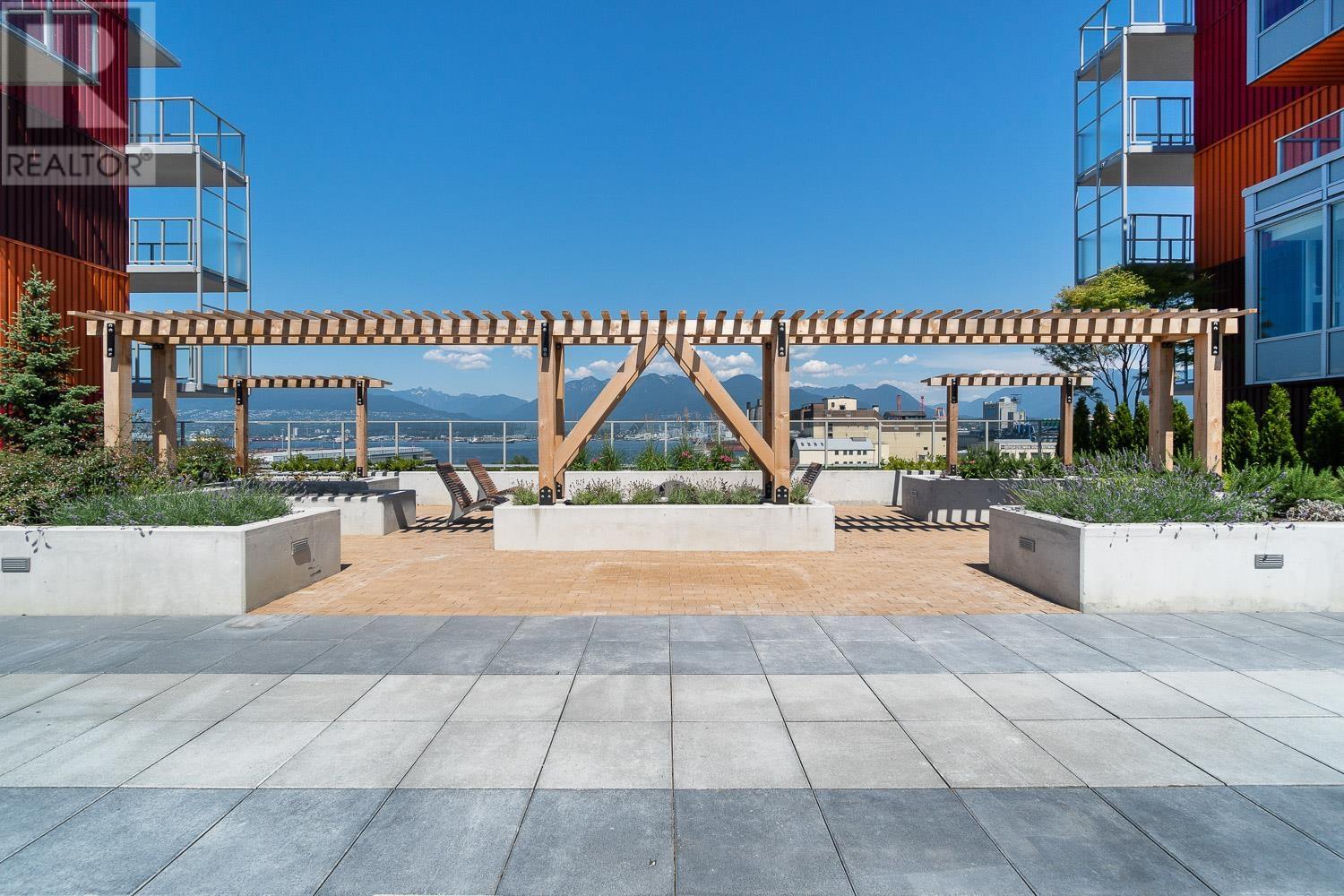PH9 955 E HASTINGS STREET, Vancouver real estate listing R3005646
