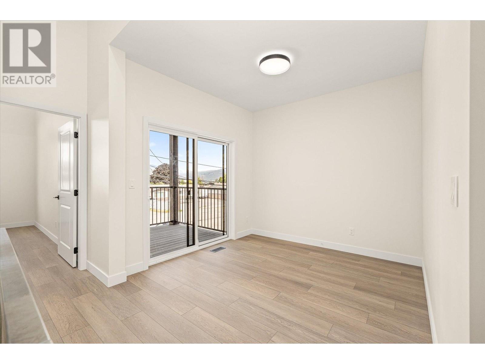  10907 Prairie Valley Road, Summerland