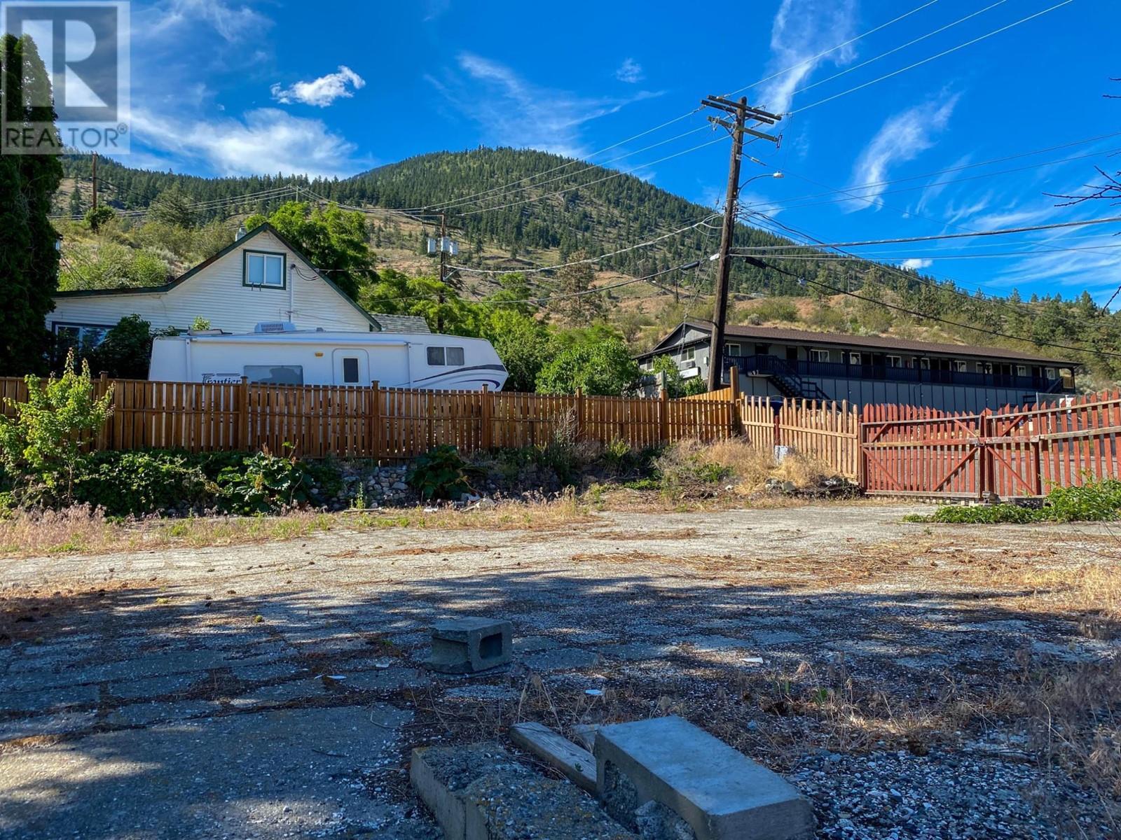 705 MAIN Street, Lillooet