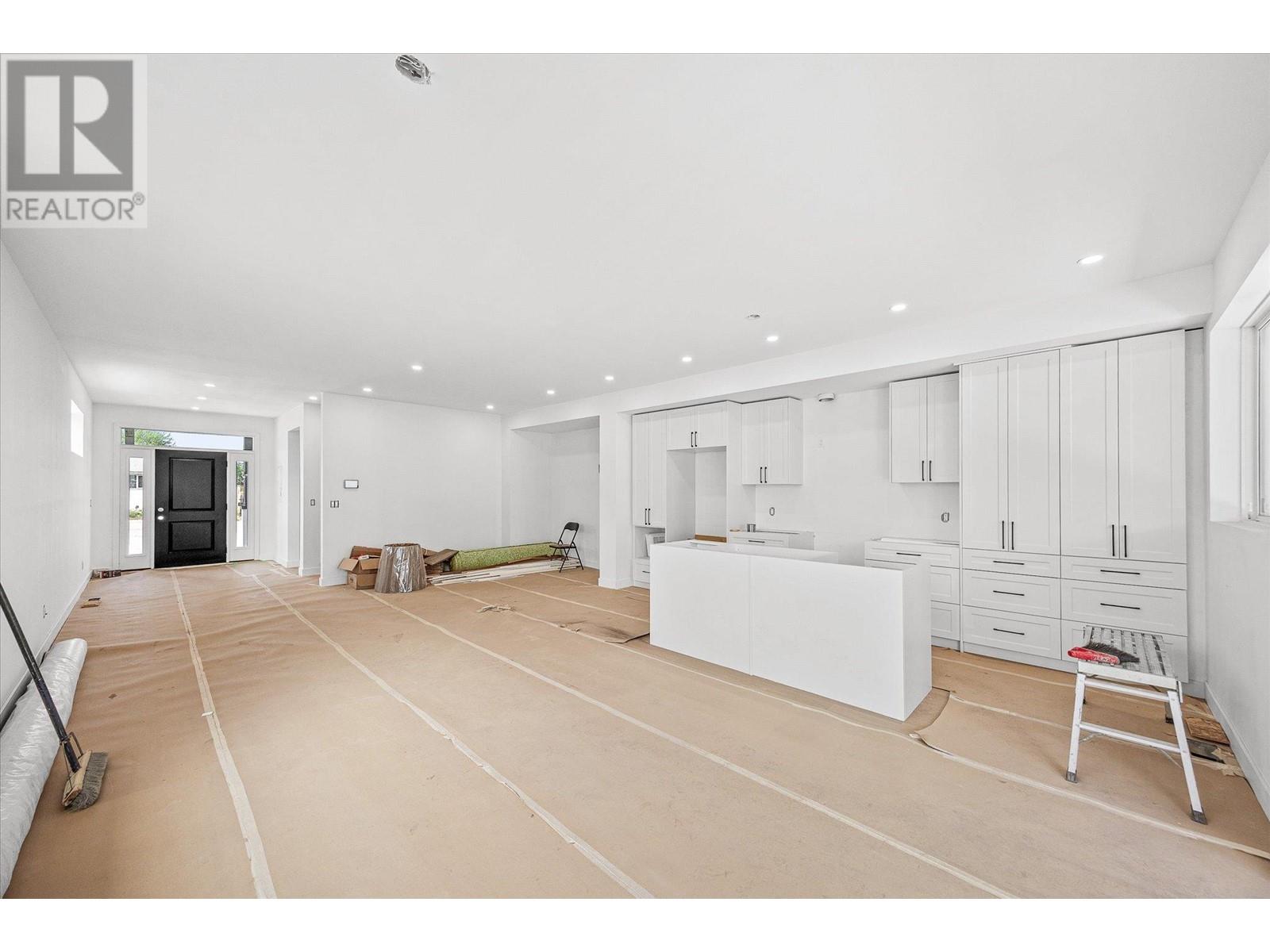 10907 Prairie Valley Road Unit# 2, Summerland
