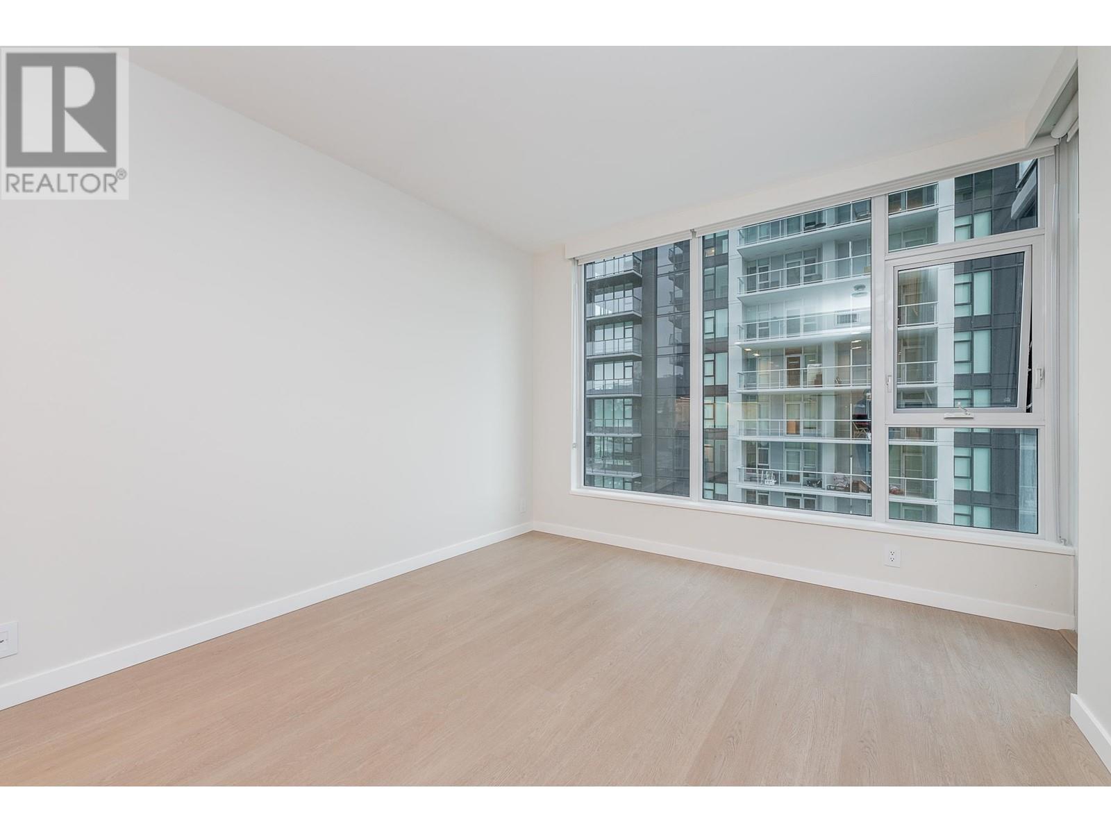 1001 2108 GILMORE AVENUE, Burnaby real estate listing R3006192