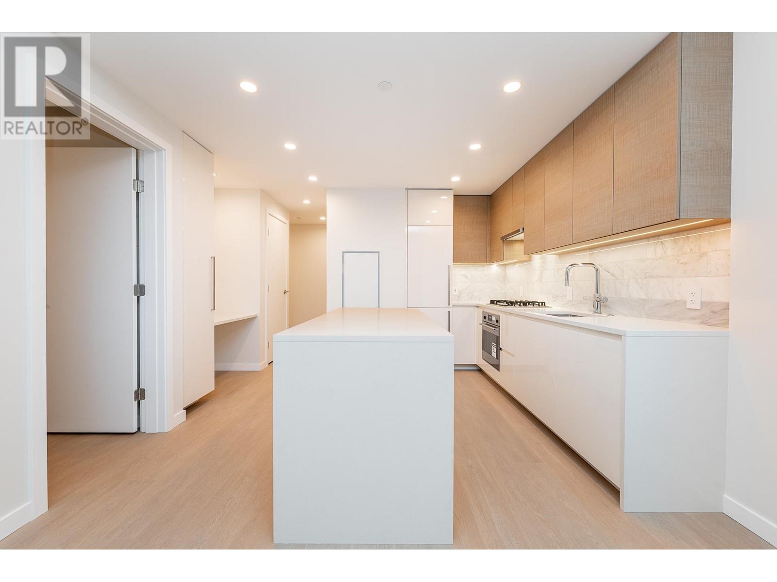 1001 2108 GILMORE AVENUE, Burnaby real estate listing R3006192