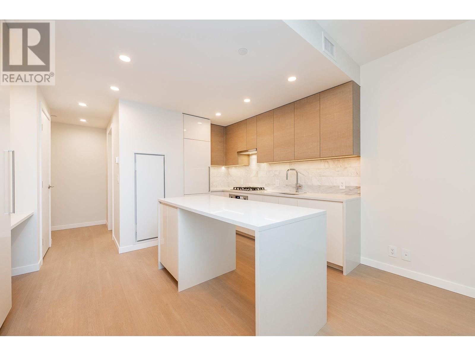 1001 2108 GILMORE AVENUE, Burnaby real estate listing R3006192