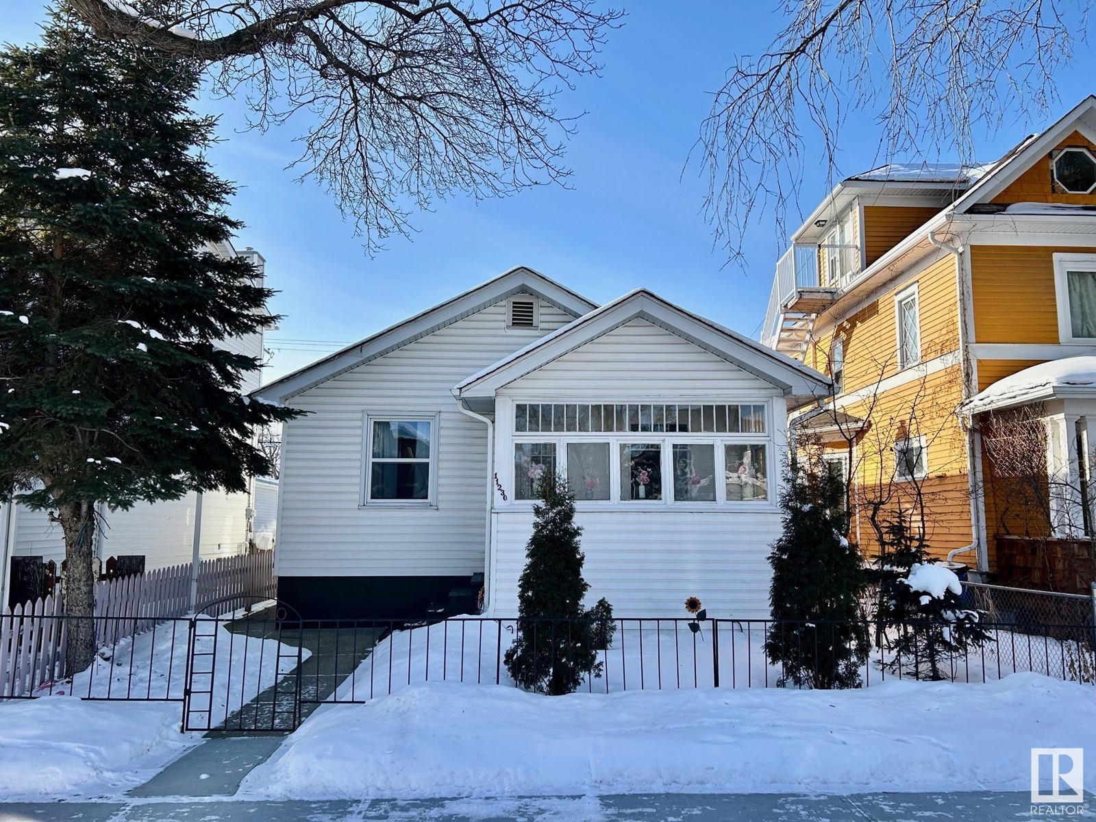 11230 96 ST NW, Edmonton