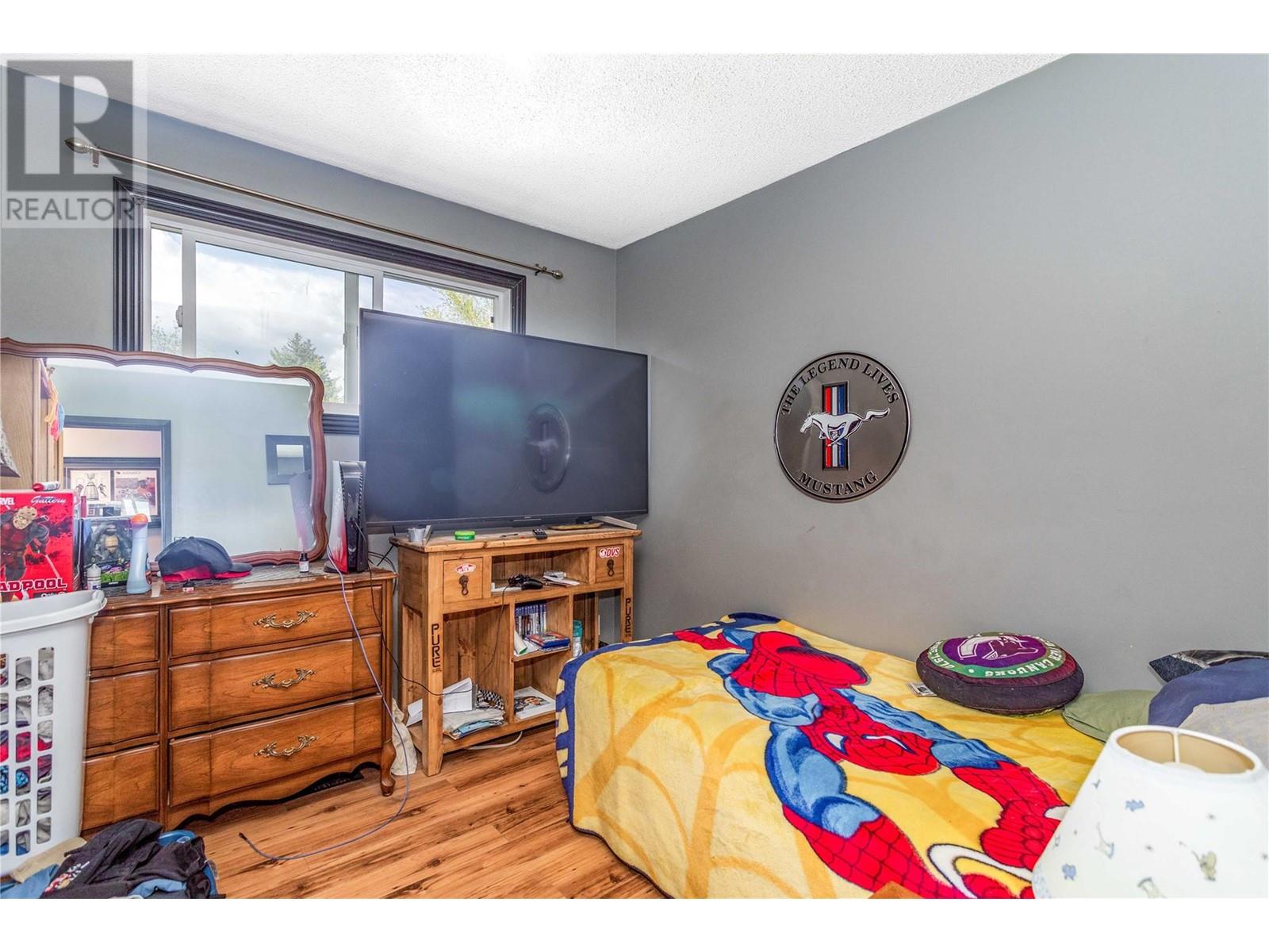  1560 Ponderosa Road, West Kelowna