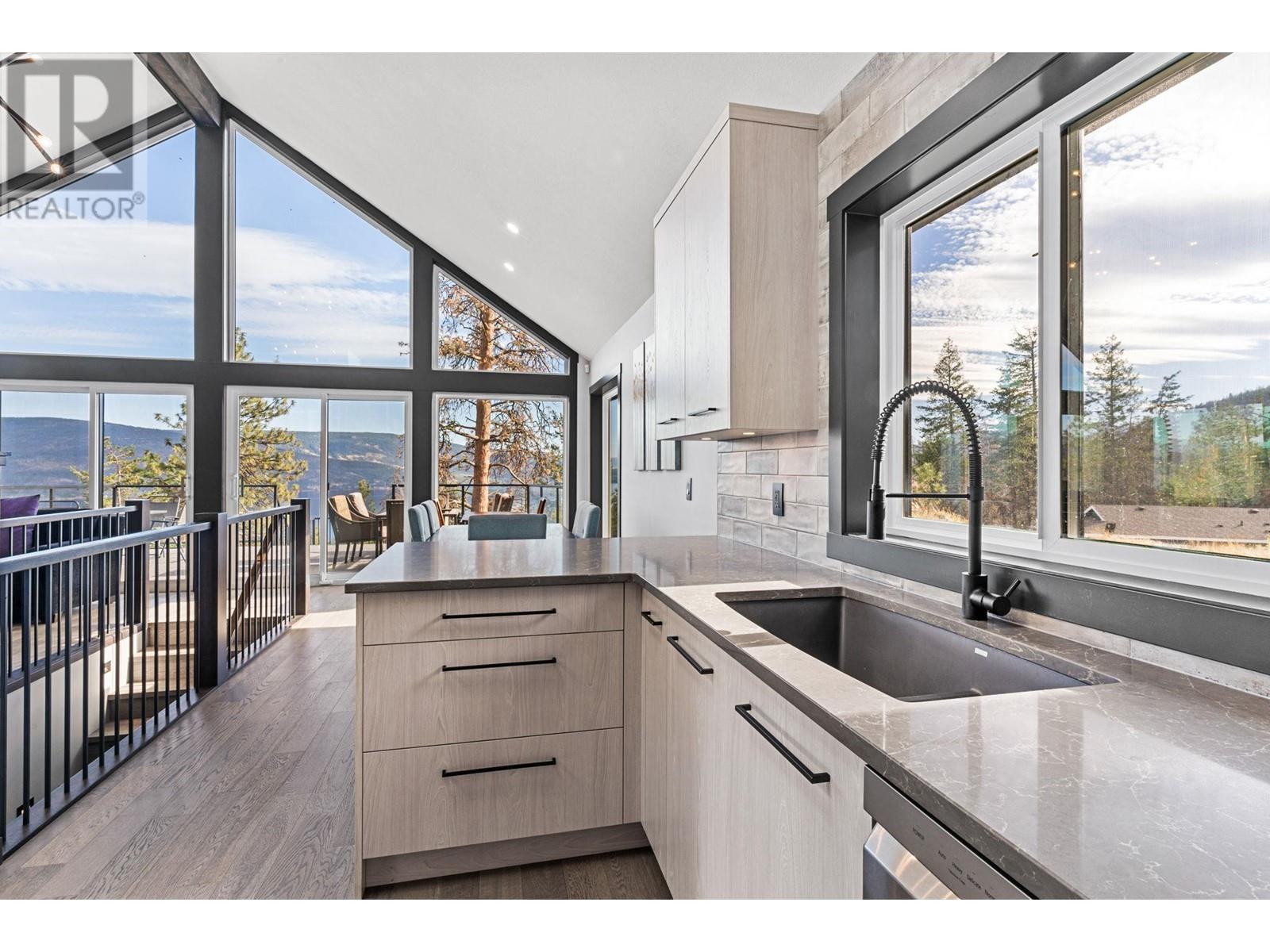  591 Moody Crescent, Vernon