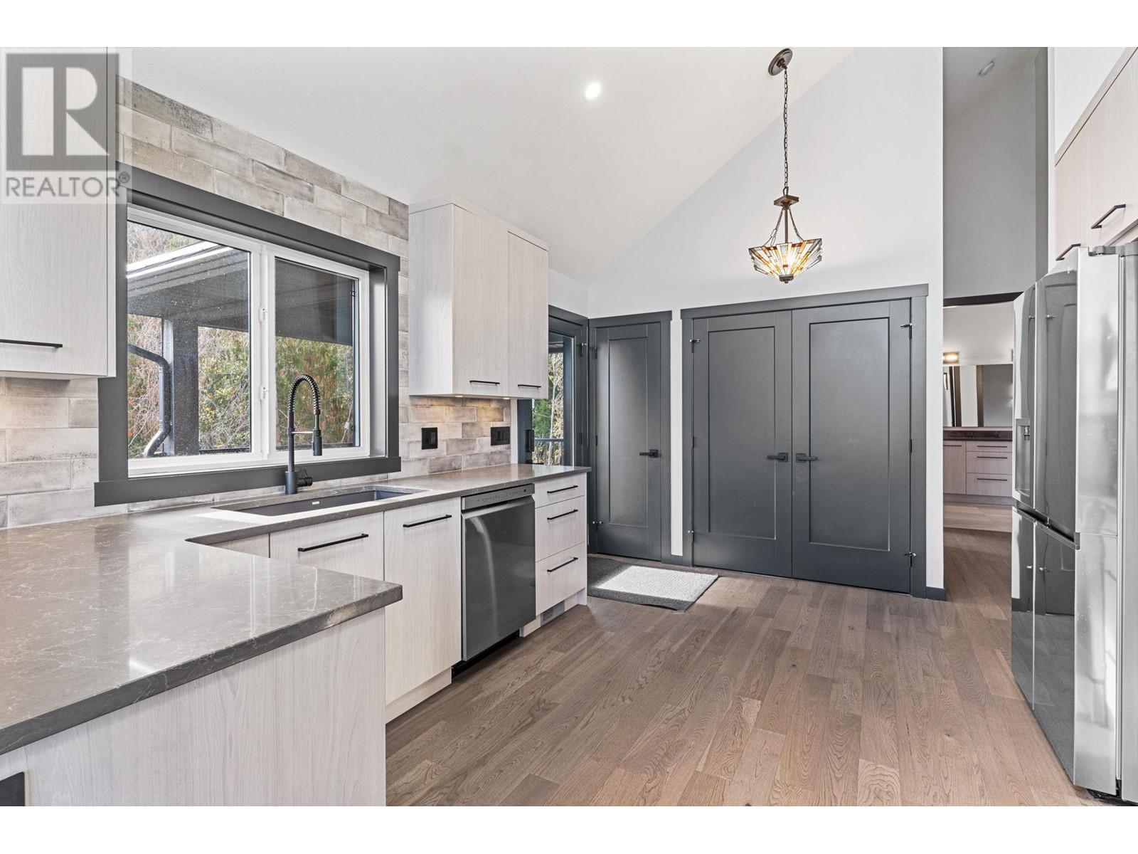  591 Moody Crescent, Vernon