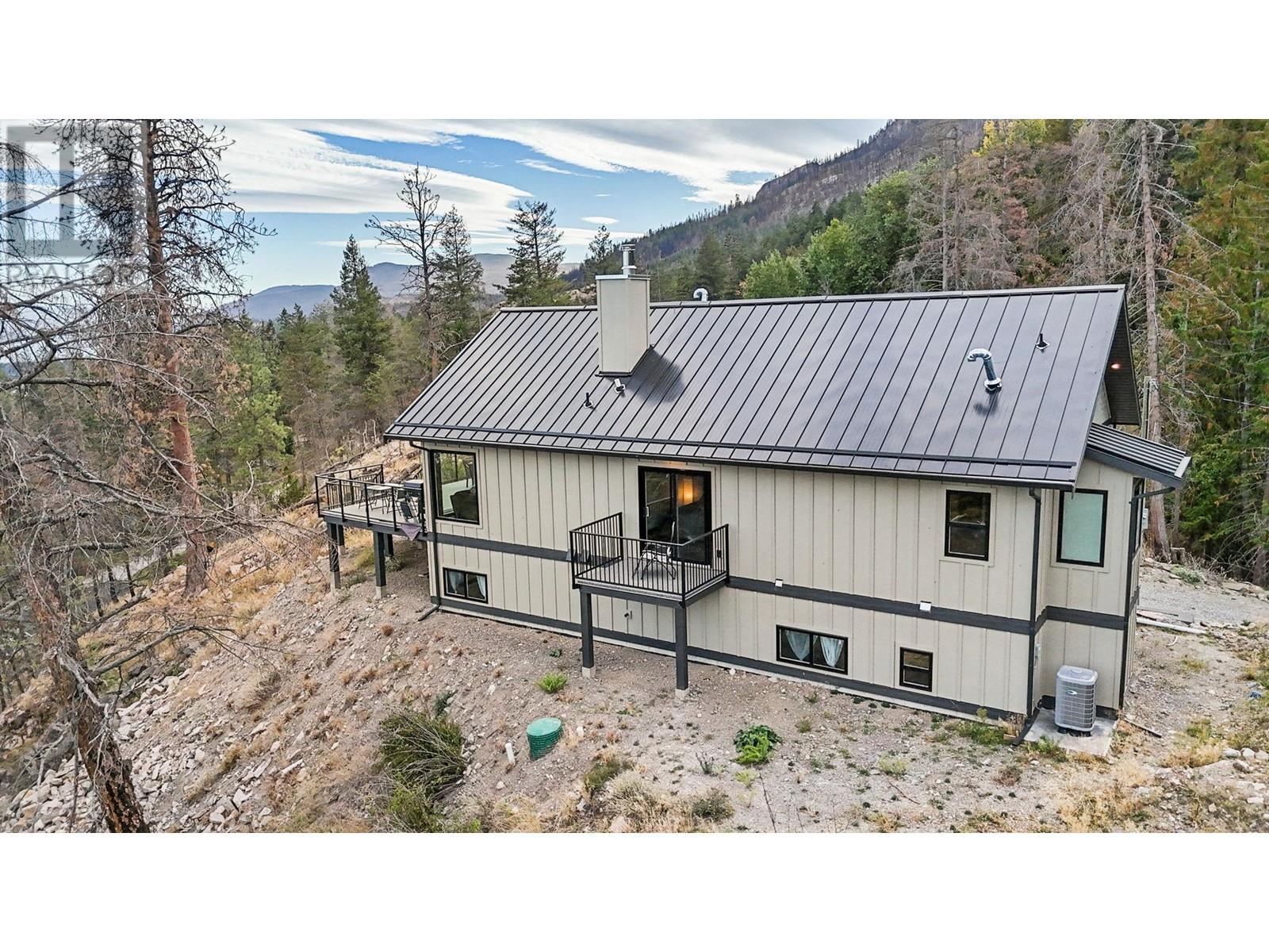  591 Moody Crescent, Vernon