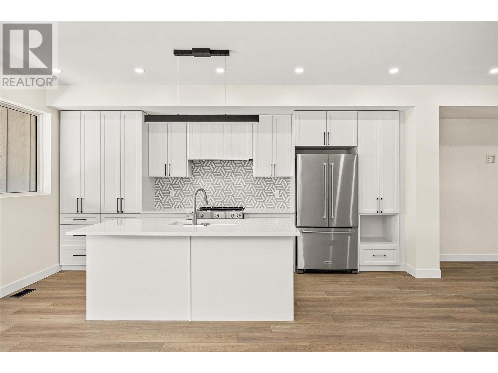10907 Prairie Valley Road Unit# 1, Summerland