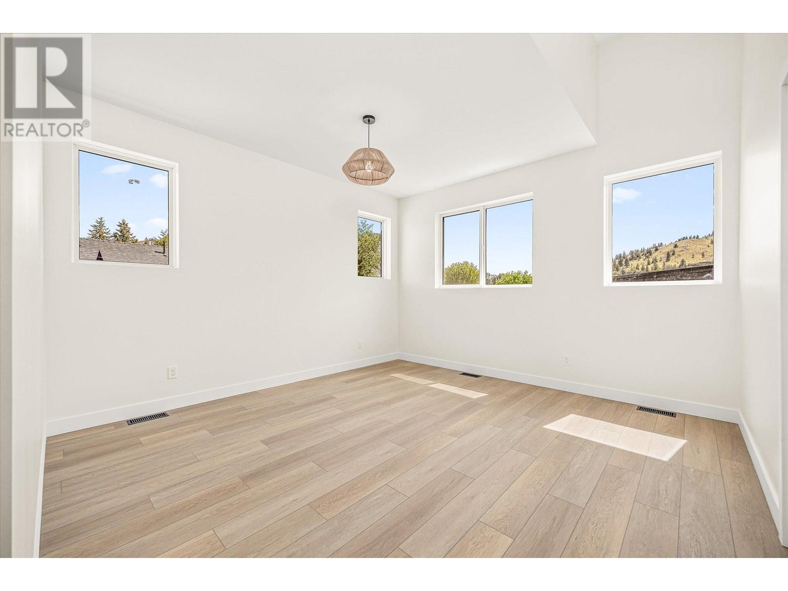 10907 Prairie Valley Road Unit# 1, Summerland