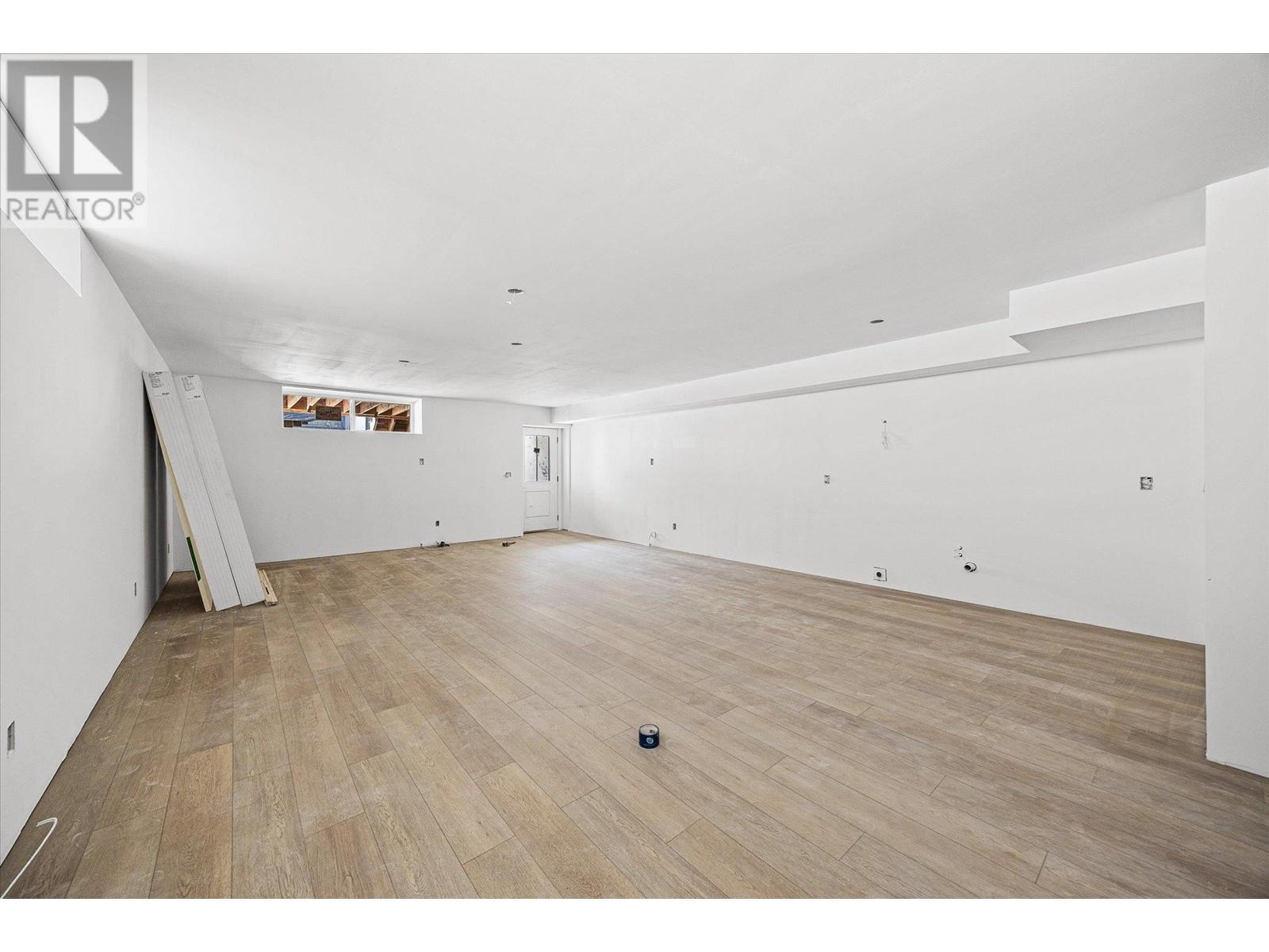 10907 Prairie Valley Road Unit# 1, Summerland