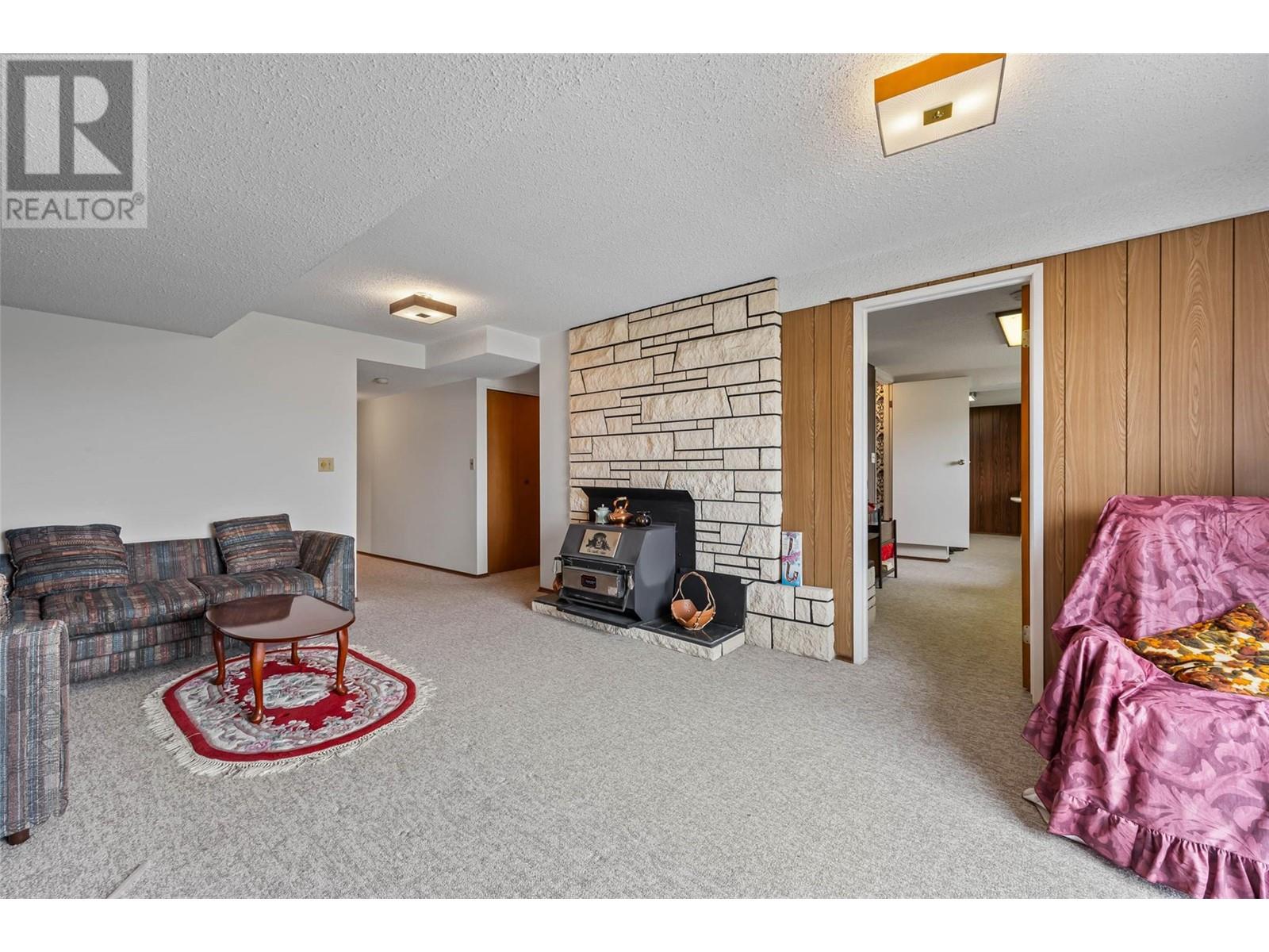 Photo 21 of 178 Waddington Drive, Kamloops BC