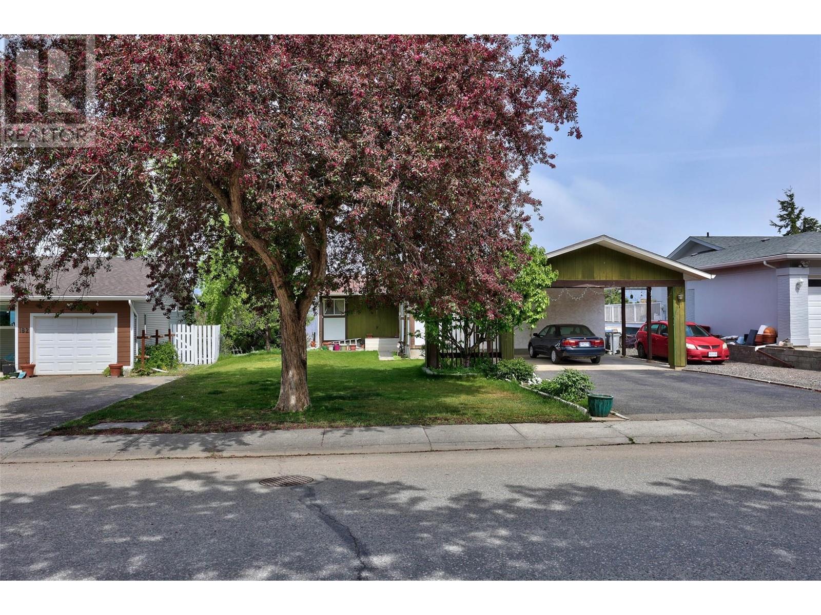 Photo 33 of 178 Waddington Drive, Kamloops BC