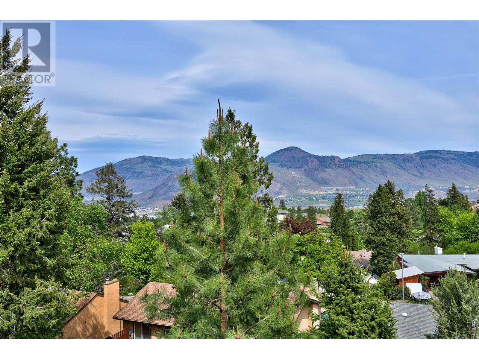 Photo 13 of 178 Waddington Drive, Kamloops BC