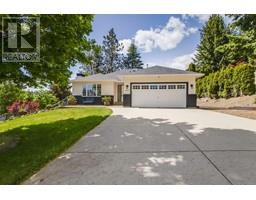  2367 Shannon Woods Drive, West Kelowna