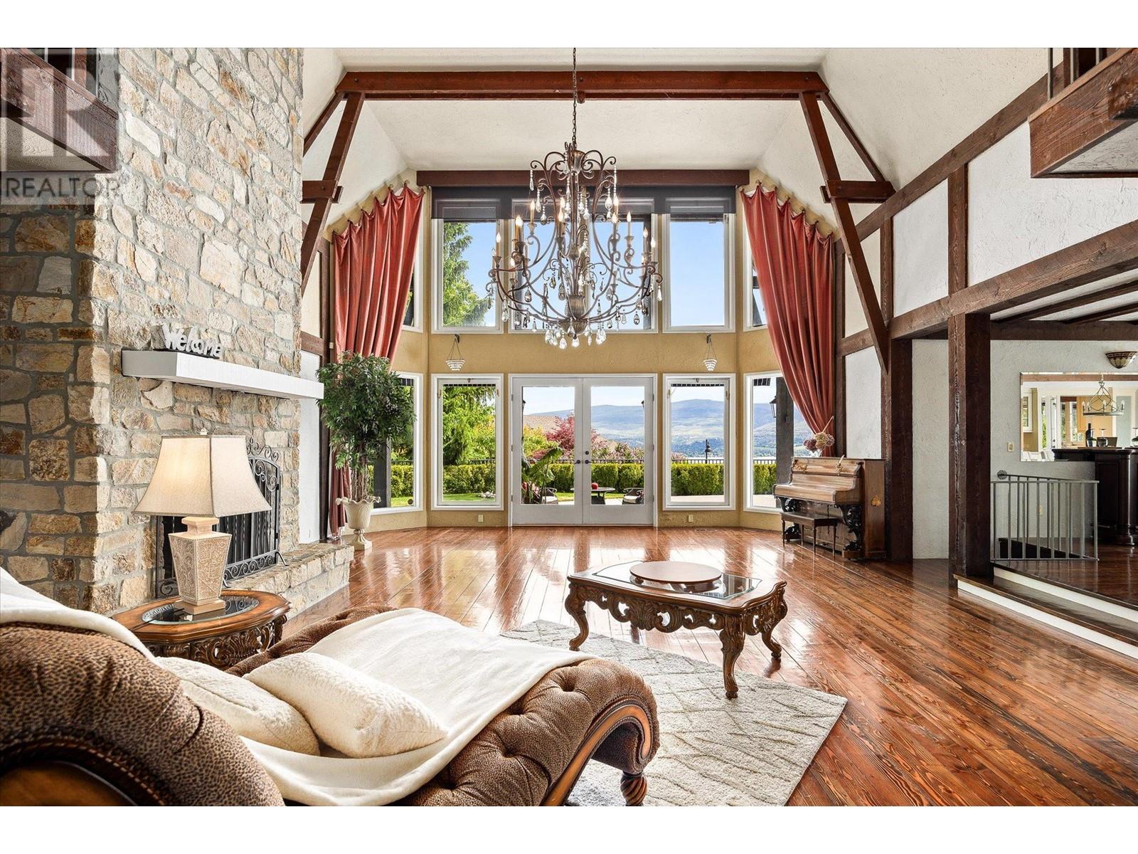 7 3105 Thacker Drive, West Kelowna