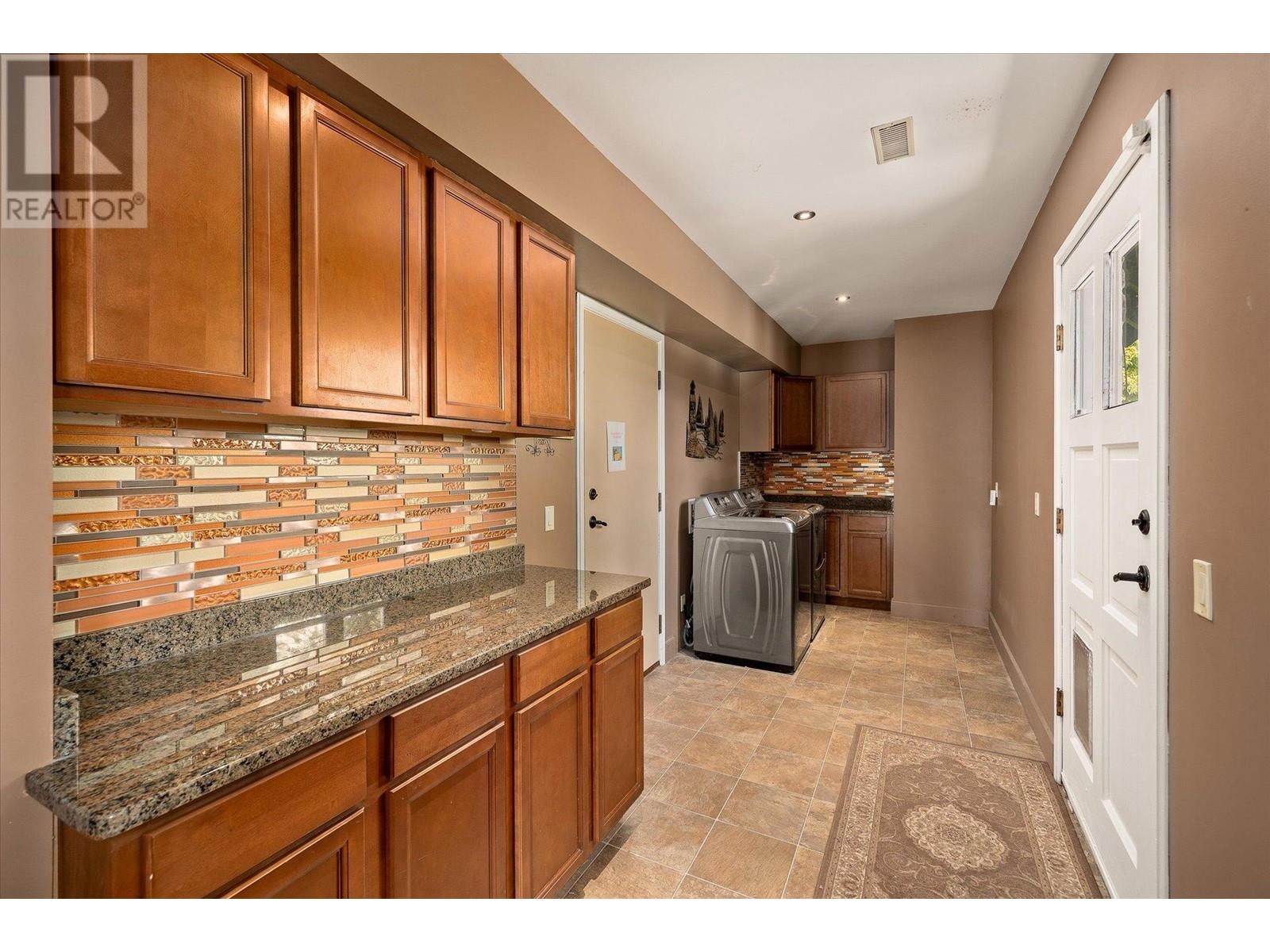 7 3105 Thacker Drive, West Kelowna