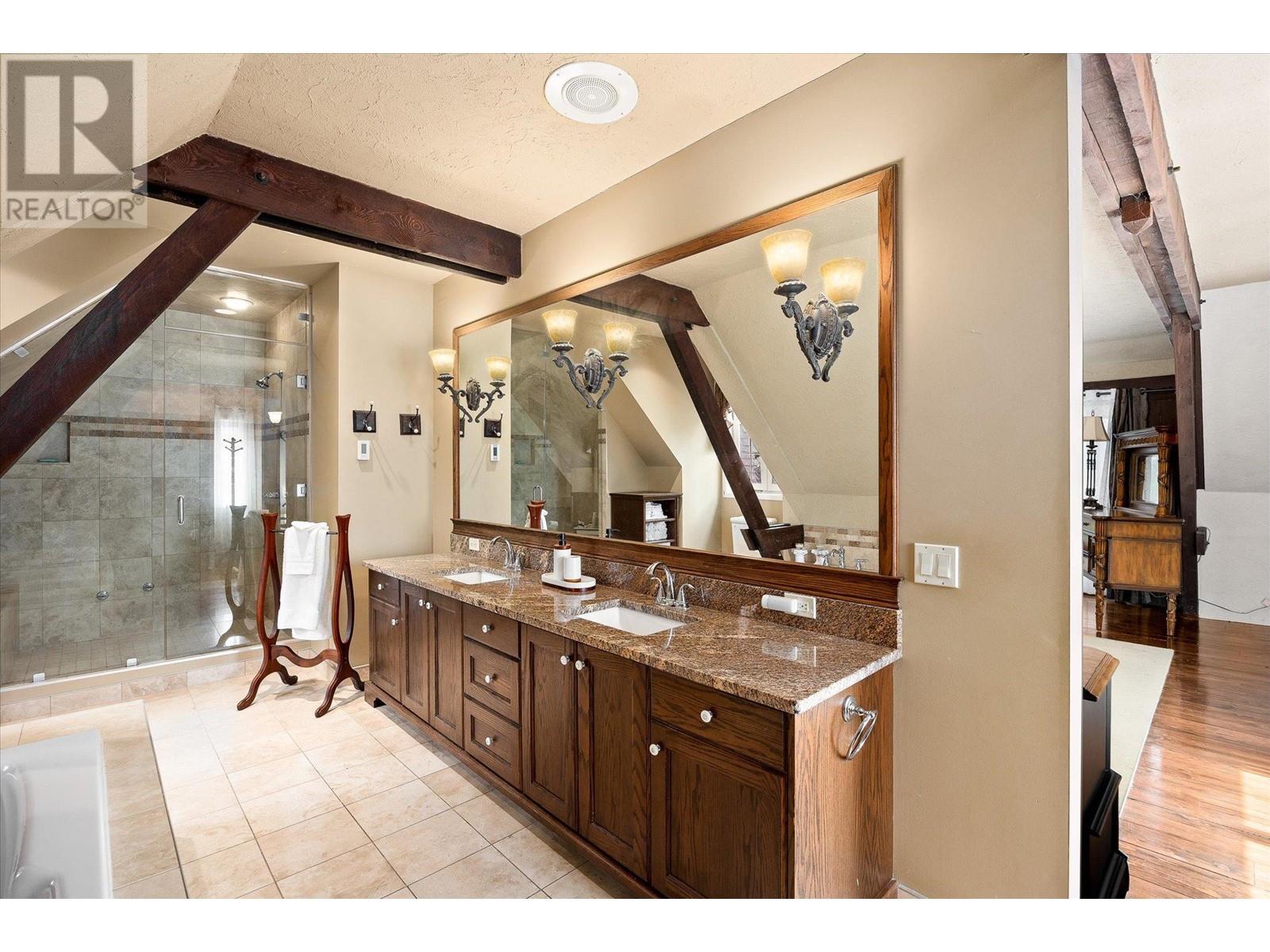 7 3105 Thacker Drive, West Kelowna