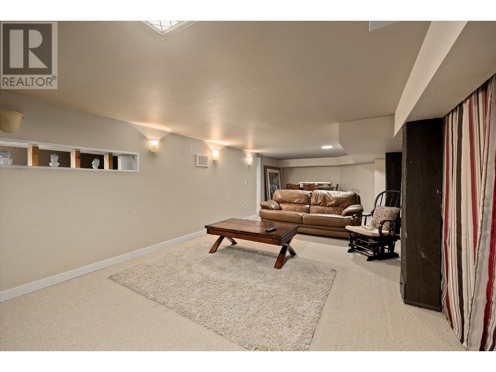7 3105 Thacker Drive, West Kelowna