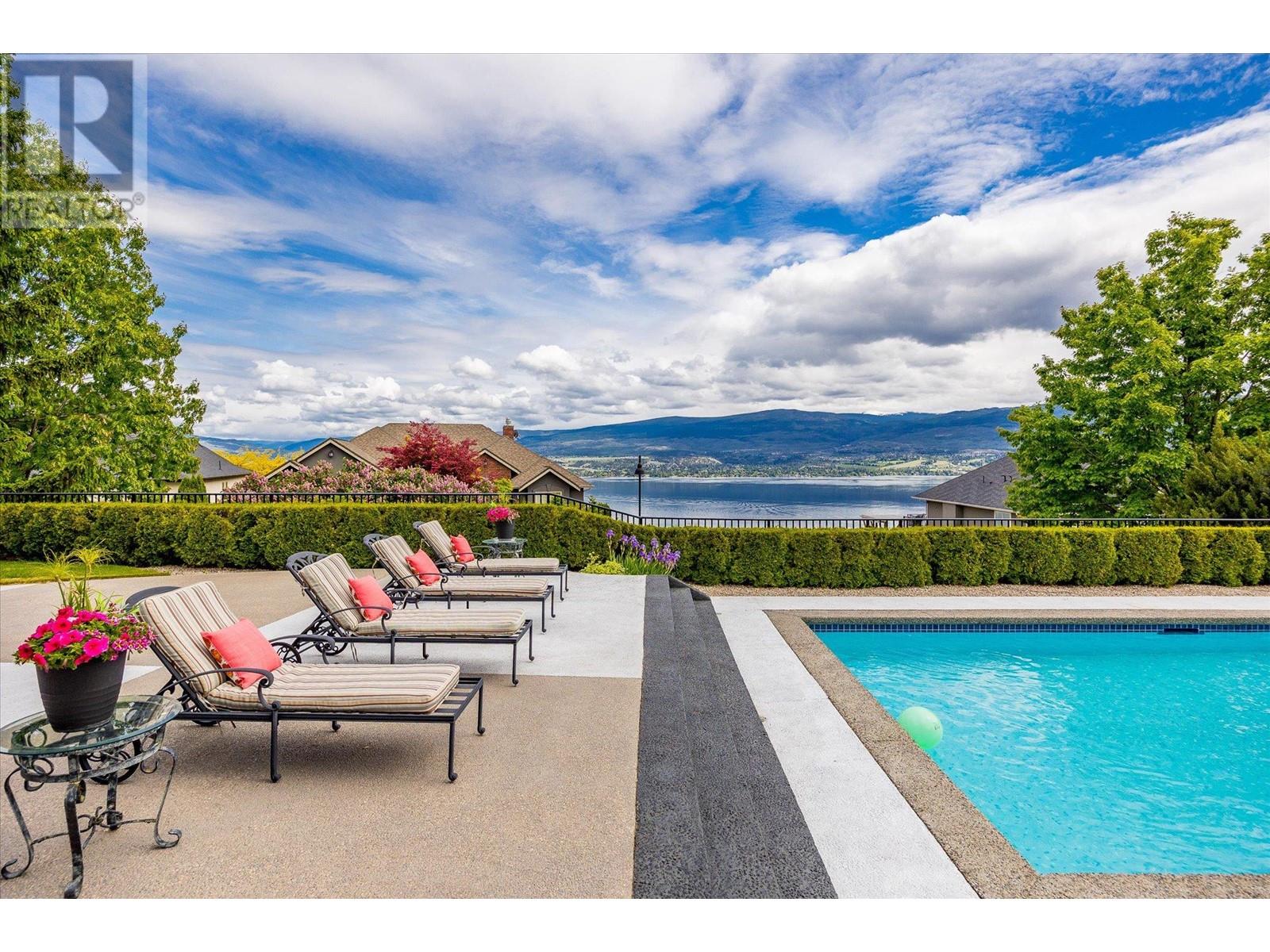 7 3105 Thacker Drive, West Kelowna
