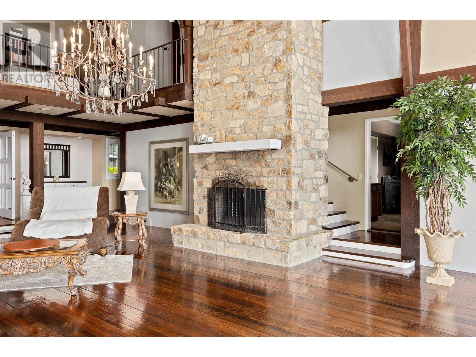 7 3105 Thacker Drive, West Kelowna