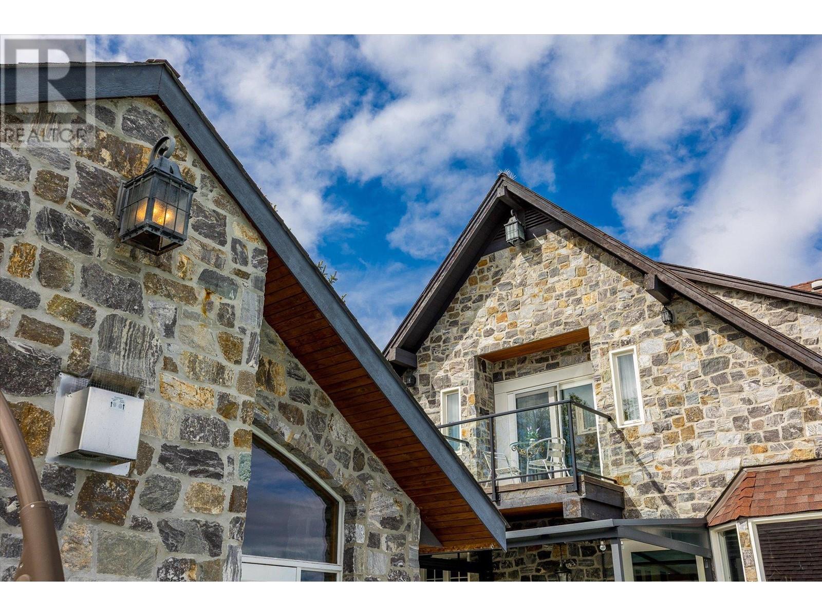 7 3105 Thacker Drive, West Kelowna