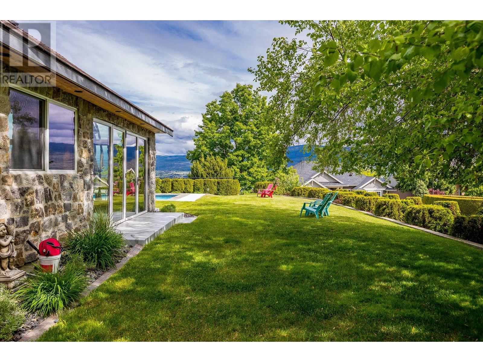 7 3105 Thacker Drive, West Kelowna