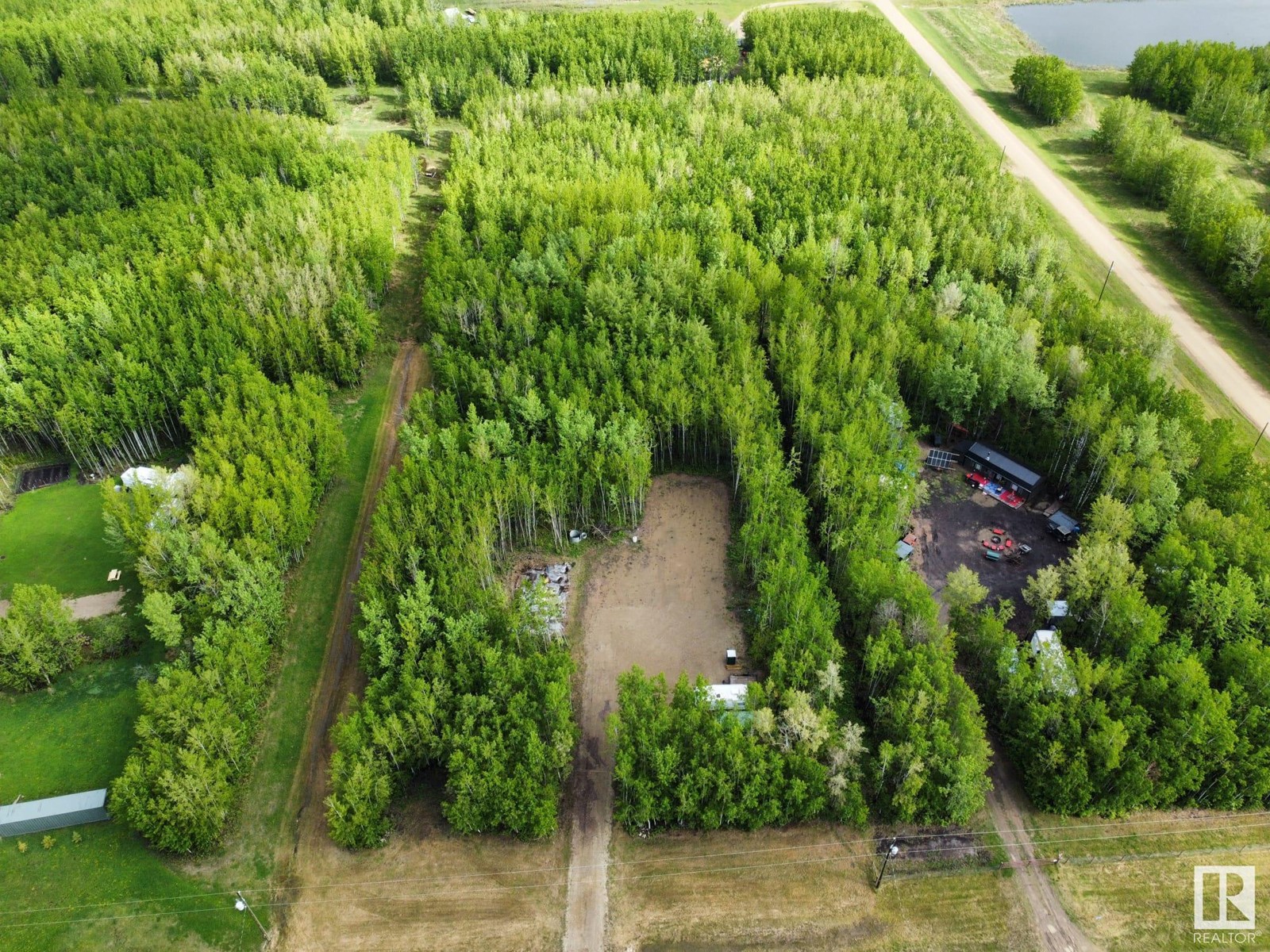 Photo 7 of 205 473060 Rge Road 280, Rural Wetaskiwin County AB