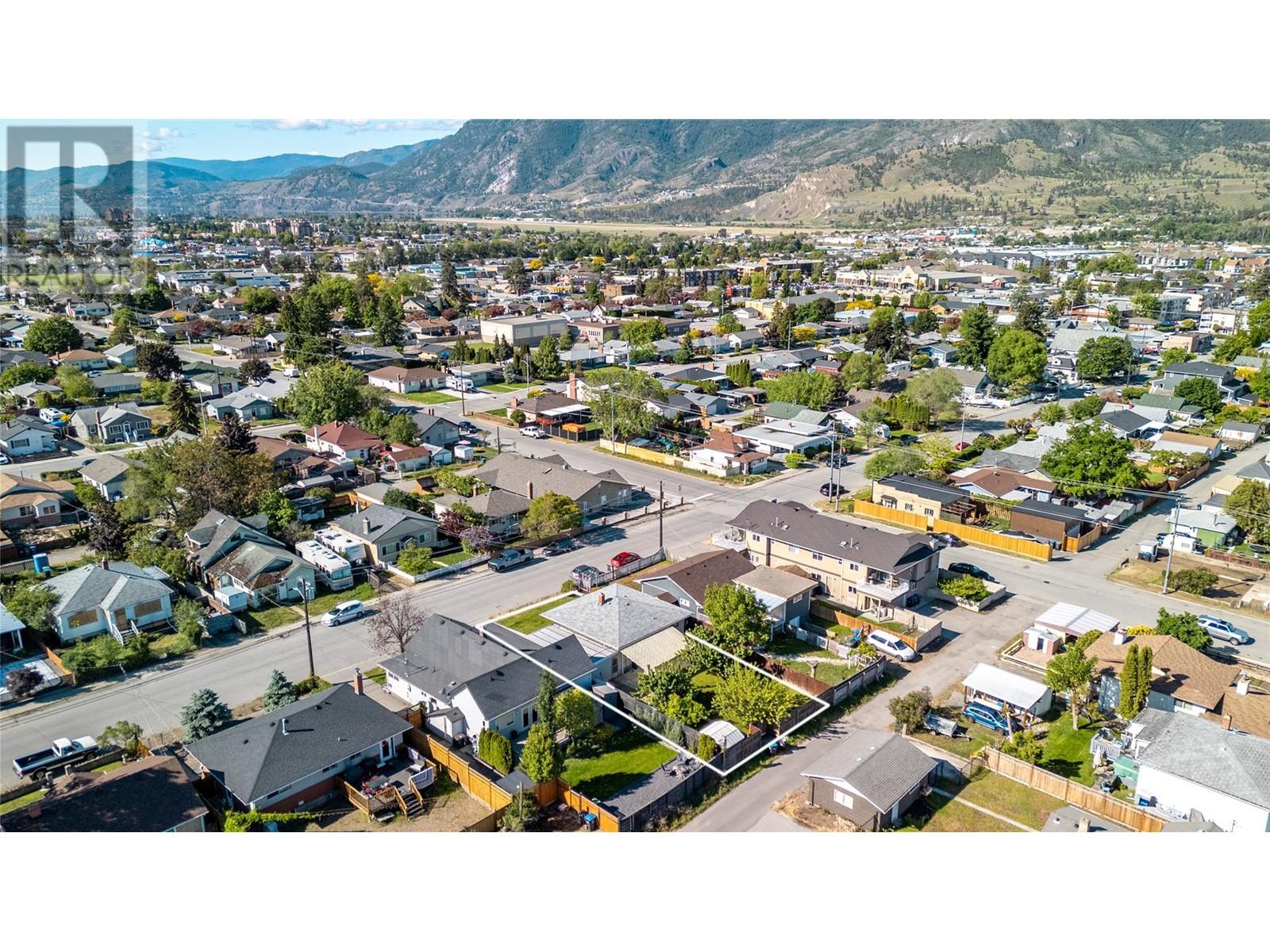  435 Penticton Avenue, Penticton