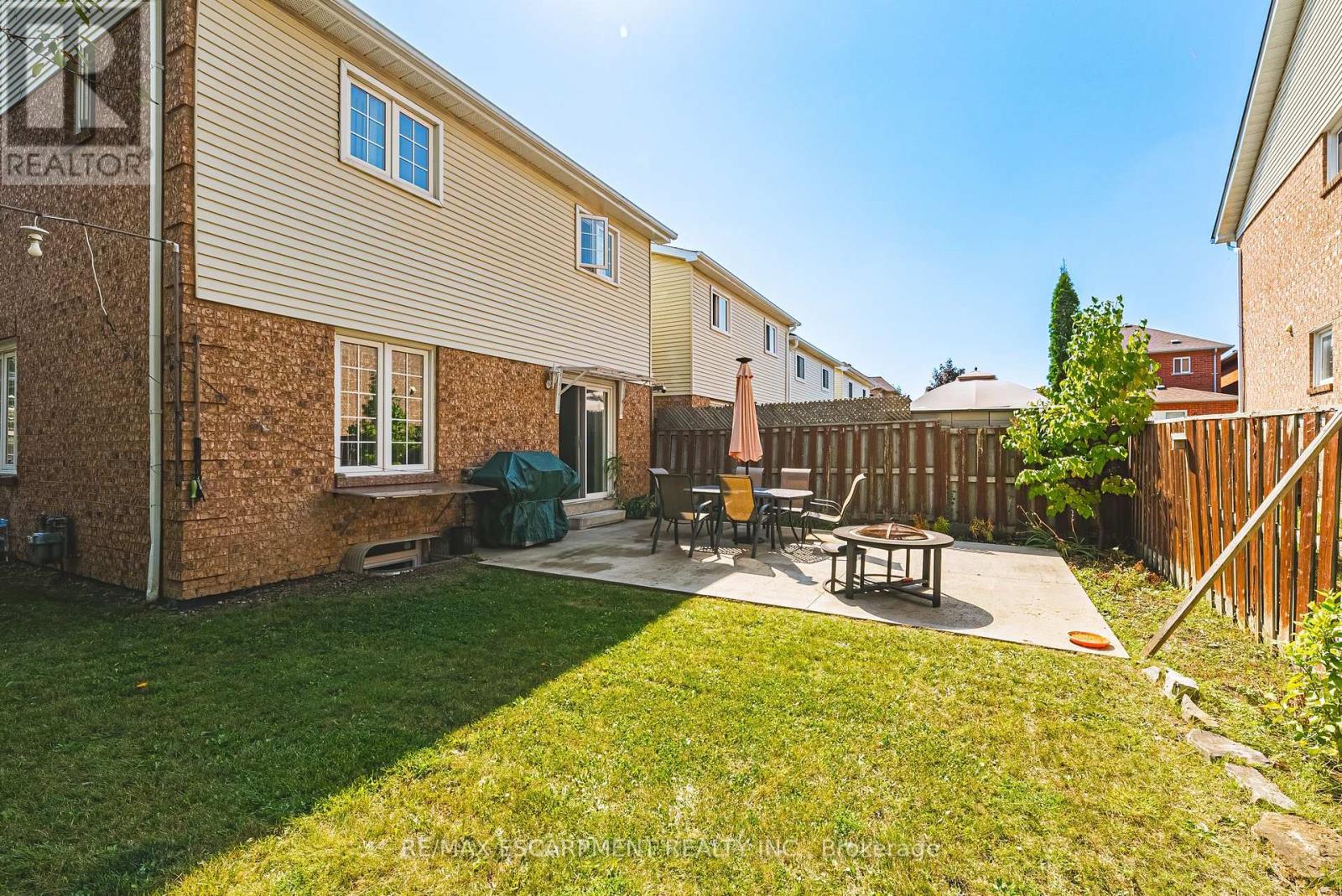 Photo 39 of 5008 Willowood Drive, Mississauga ON