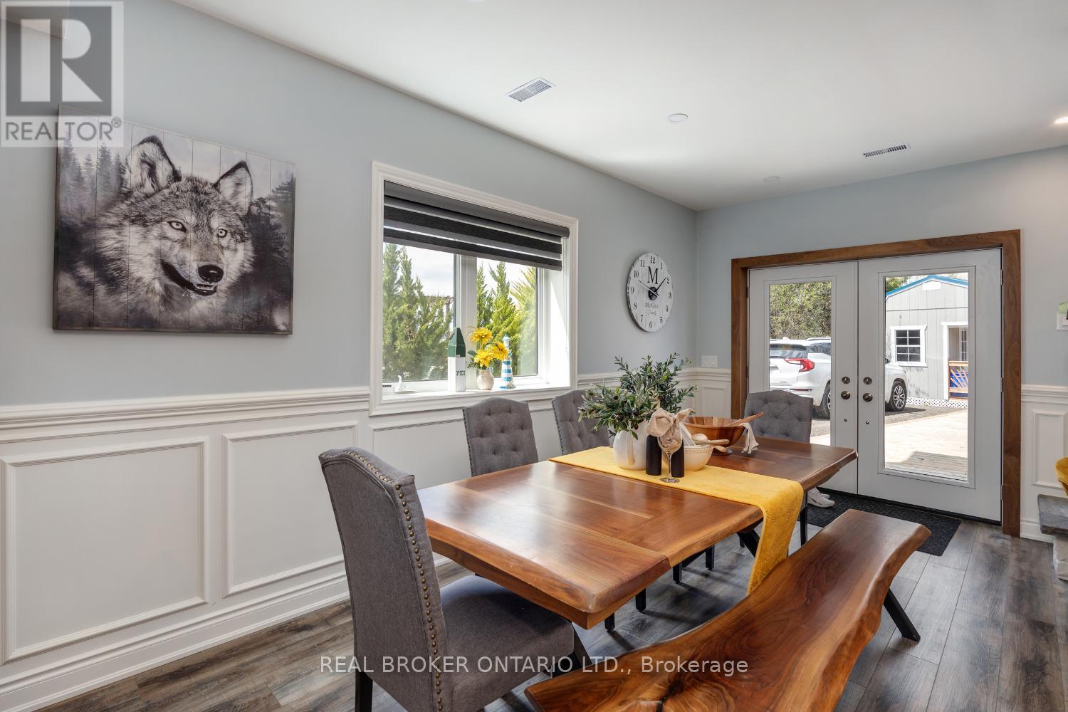 Photo 11 of 526 View Lake Road, Scugog ON