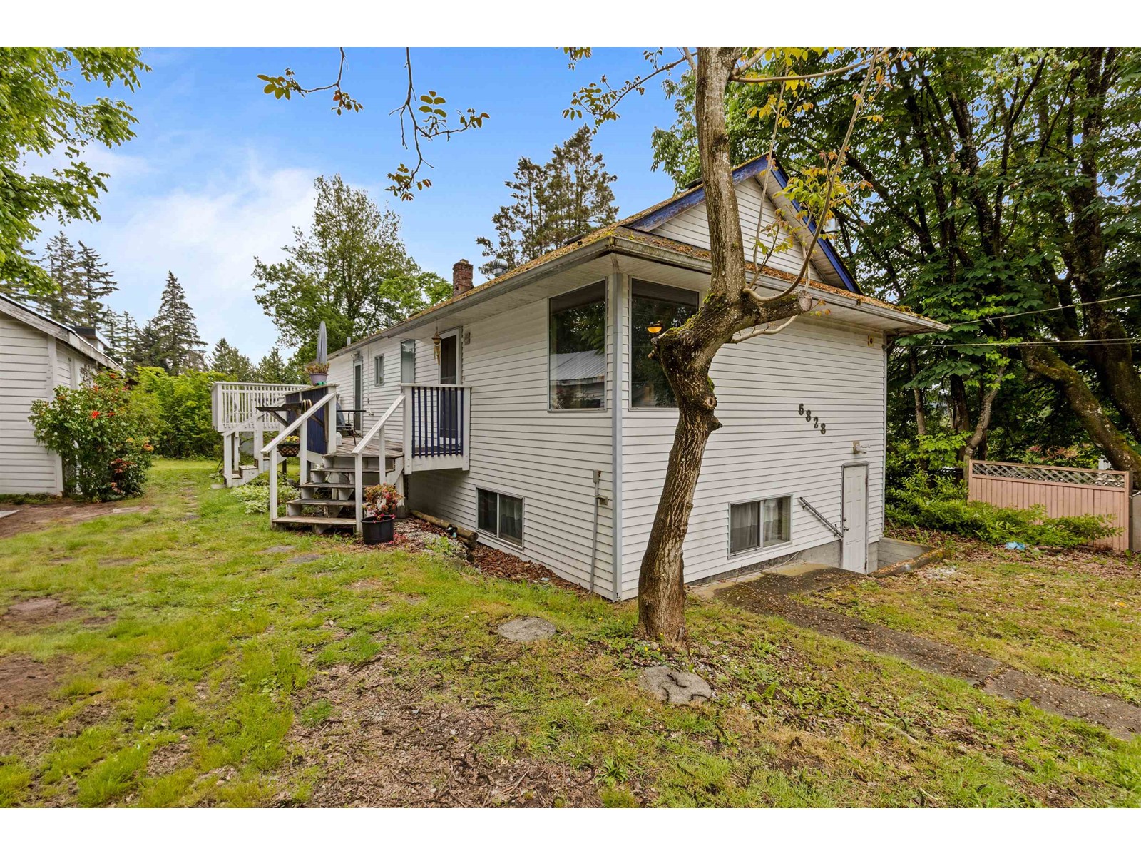 Photo 10 of 6828 144 Street, Surrey BC