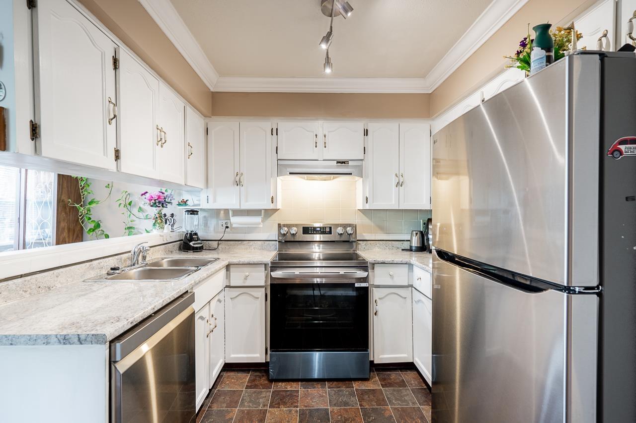 Photo 1 of 134 31955 Old Yale Road, Abbotsford BC