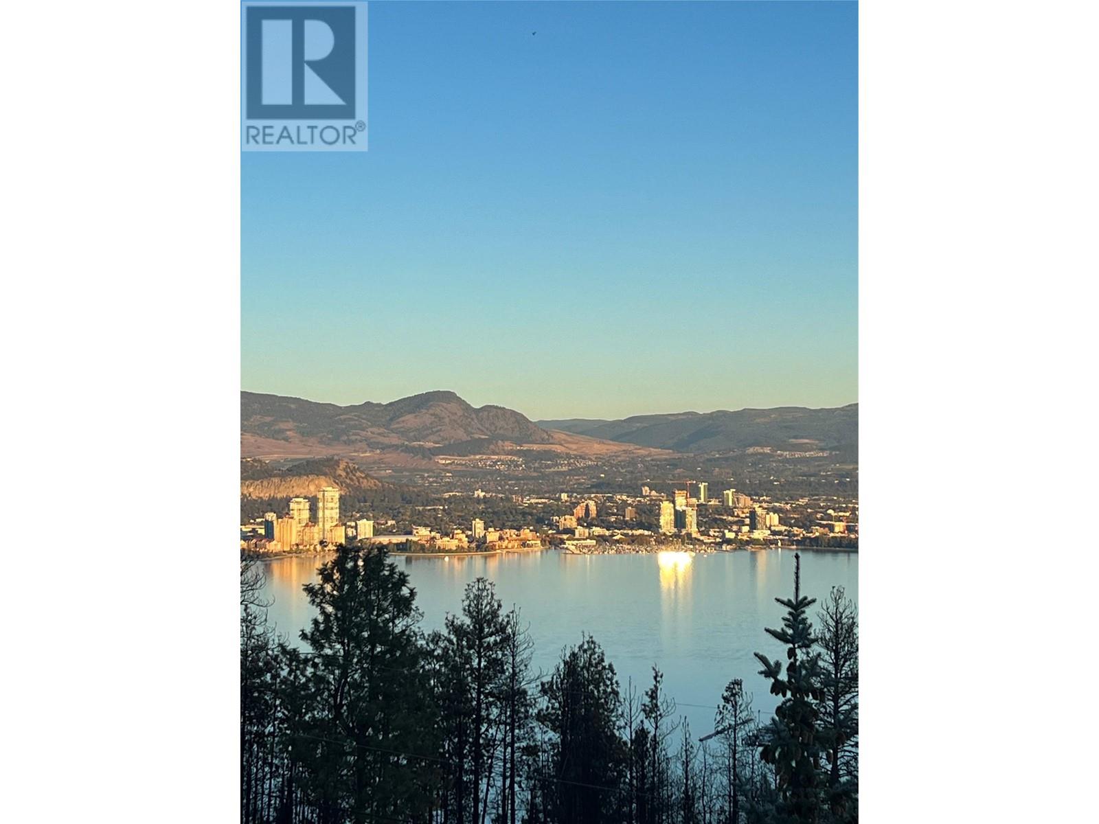  1687 Scott Crescent, West Kelowna