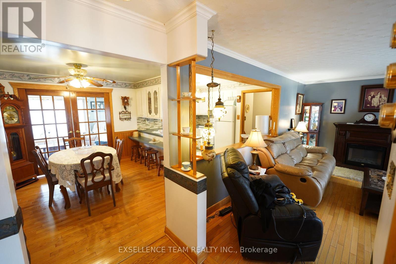 Photo 37 of 1212 Brodeur Street, Cornwall ON
