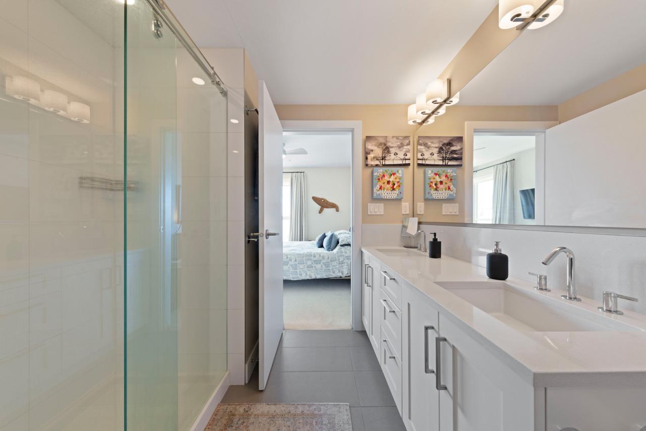 306 1420 JOHNSTON ROAD, White Rock real estate listing R2971261