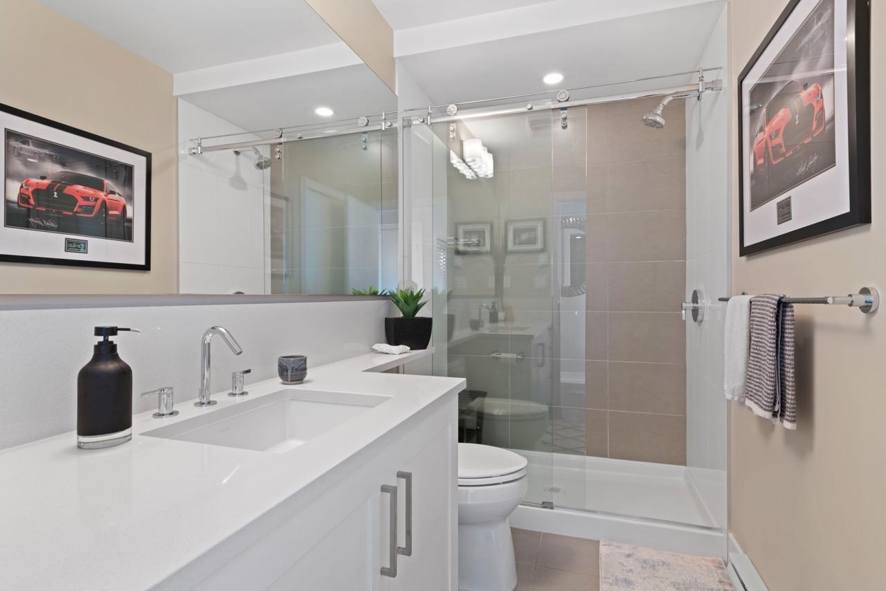306 1420 JOHNSTON ROAD, White Rock real estate listing R2971261