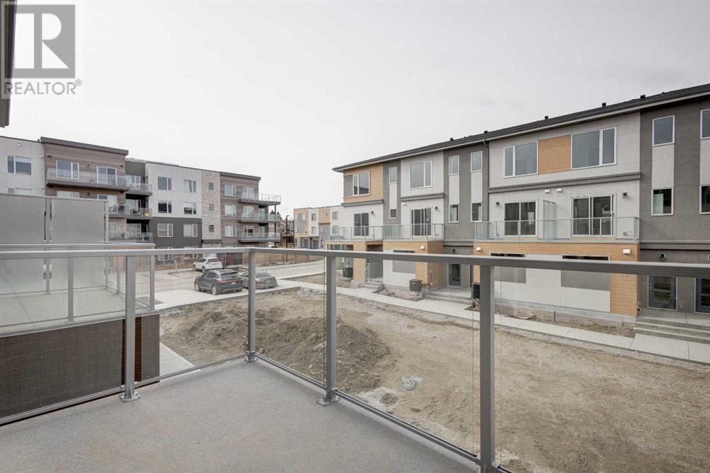 Single Family House for Sale in  Shawnee Square SW Shawnee Slopes Calgary 