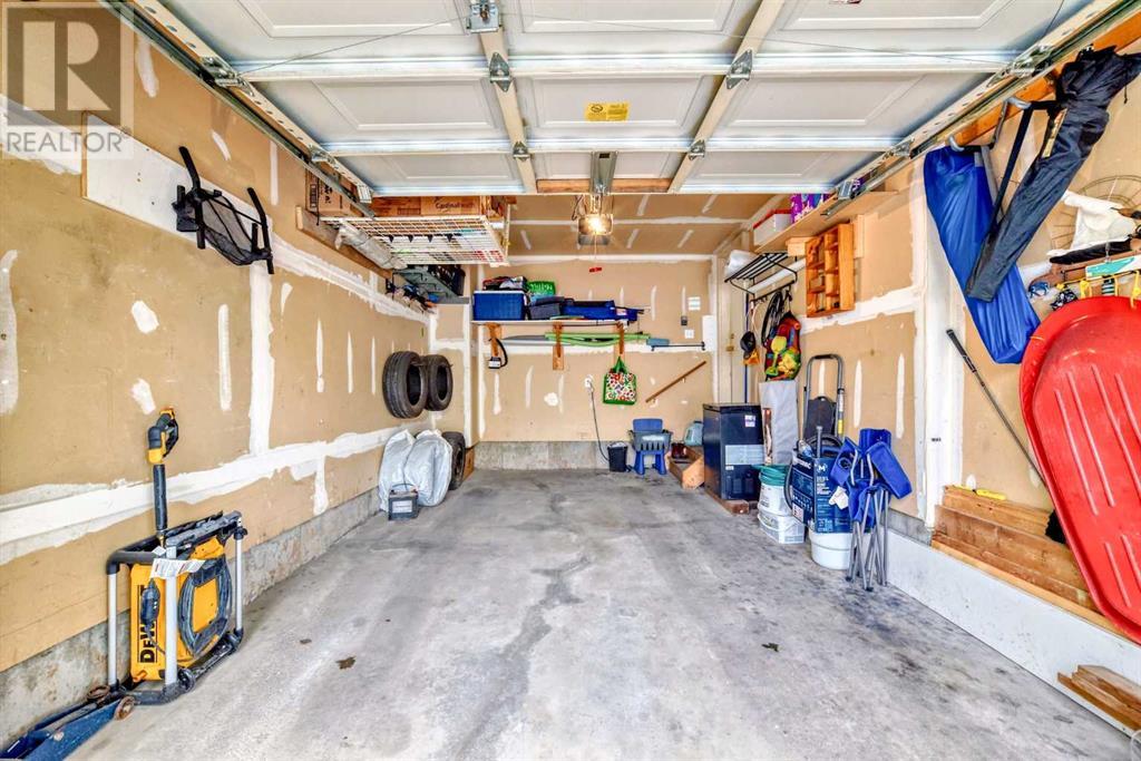 Single Family House for Sale in  Mt Aberdeen Manor SE McKenzie Lake Calgary 