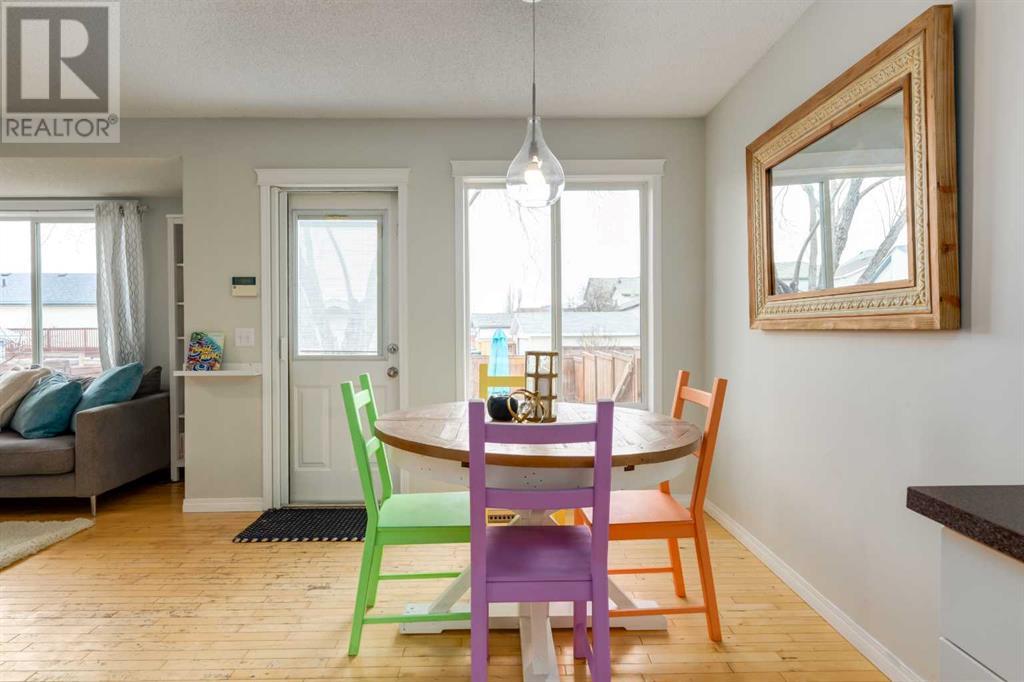 Single Family House for Sale in  Mt Aberdeen Close SE McKenzie Lake Calgary 