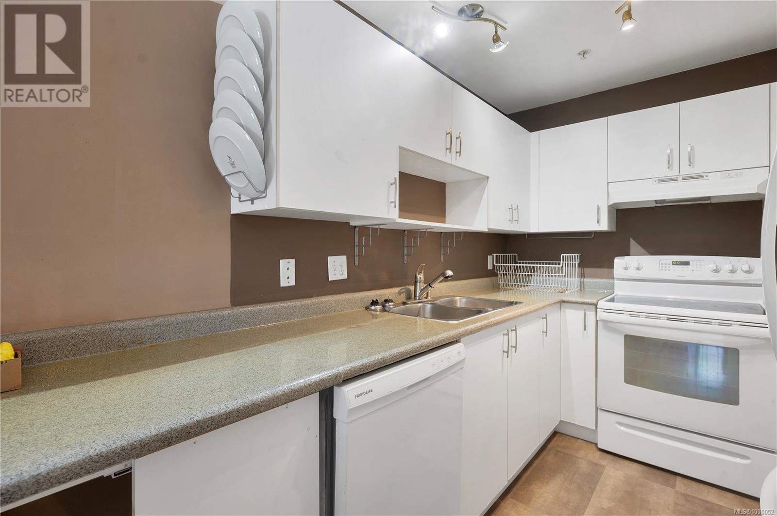 203 262 Birch St, Campbell River