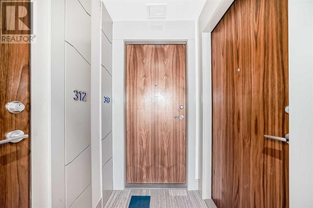 Single Family House for Sale in   Waterfront Court SW Chinatown Calgary 