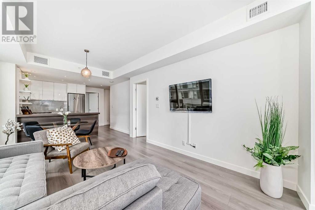 Single Family House for Sale in   Waterfront Court SW Chinatown Calgary 