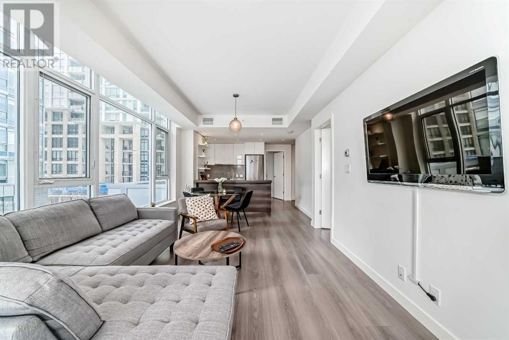 Single Family House for Sale in   Waterfront Court SW Chinatown Calgary 