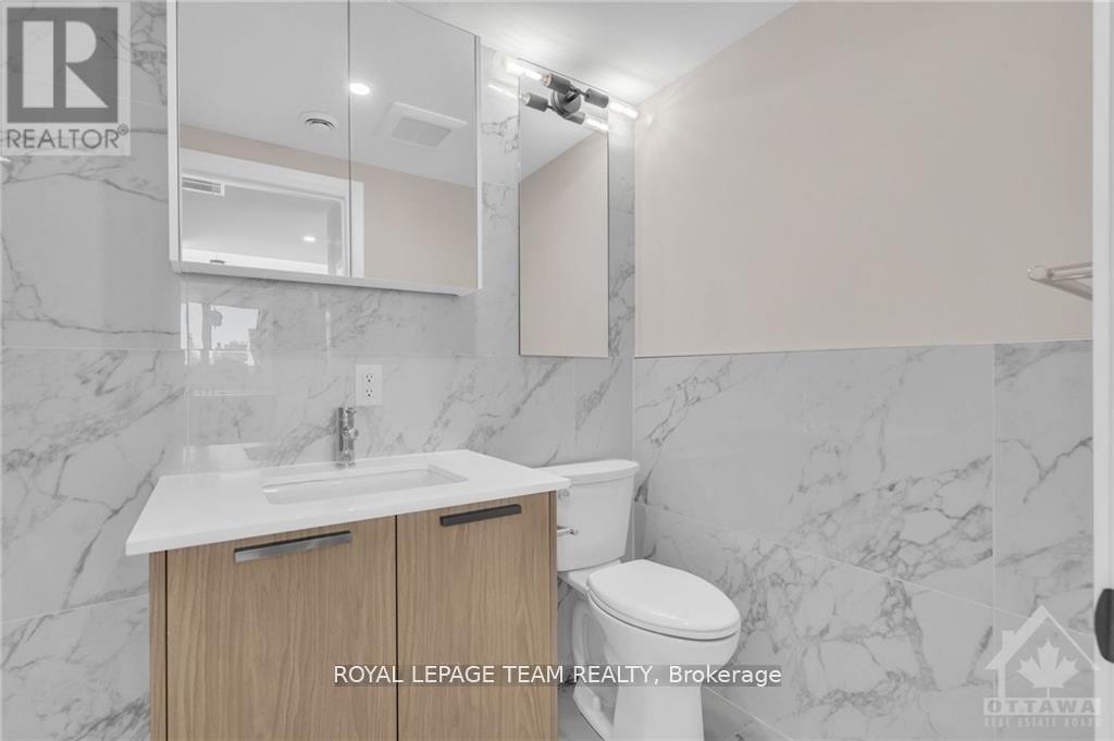 Photo 15 of 4 58 Florence Street, Ottawa ON