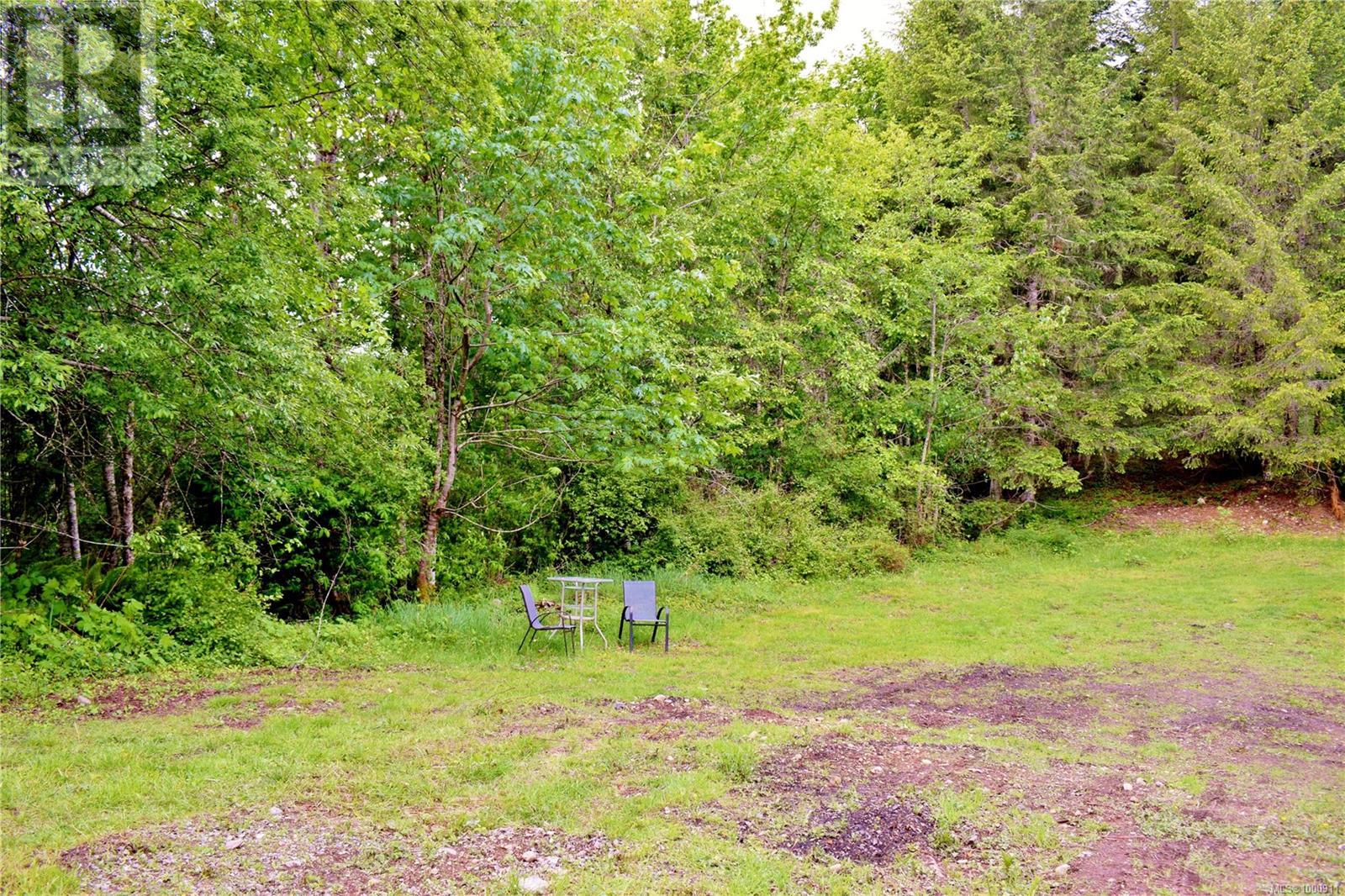 5982 Mayo Rd, Lake Cowichan