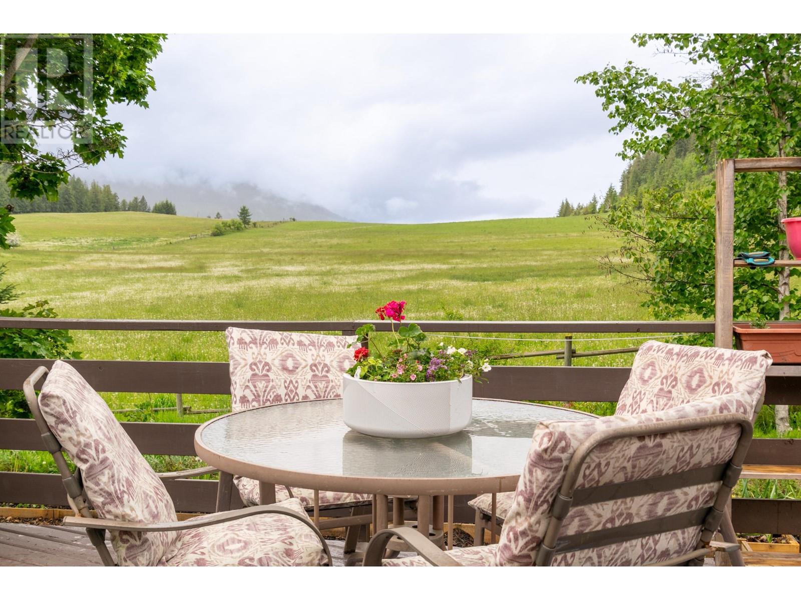 12 6696 Sunnybrae Canoe Point Road, Tappen