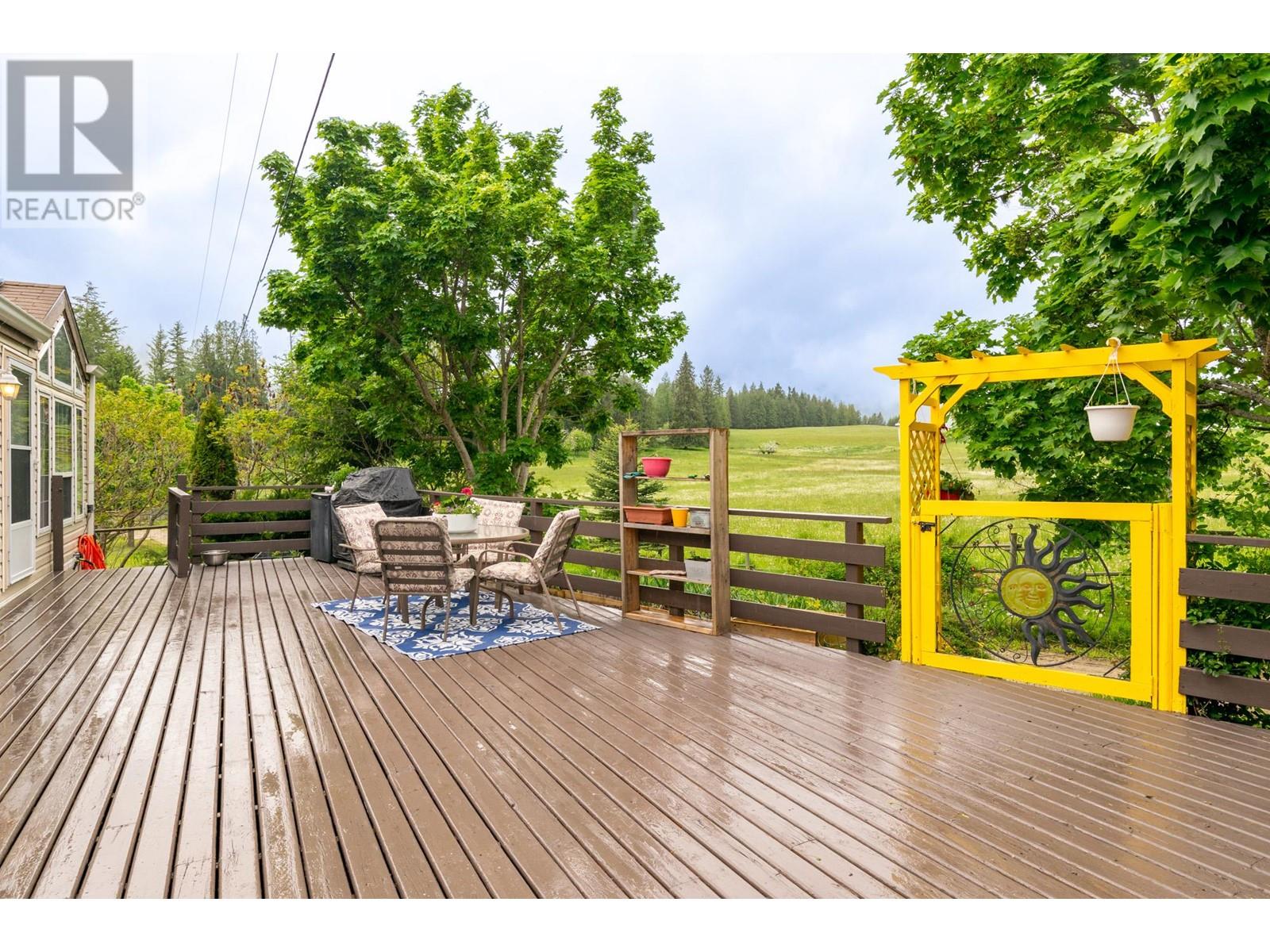 12 6696 Sunnybrae Canoe Point Road, Tappen