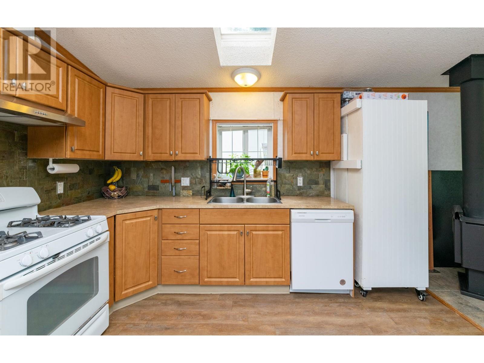 12 6696 Sunnybrae Canoe Point Road, Tappen